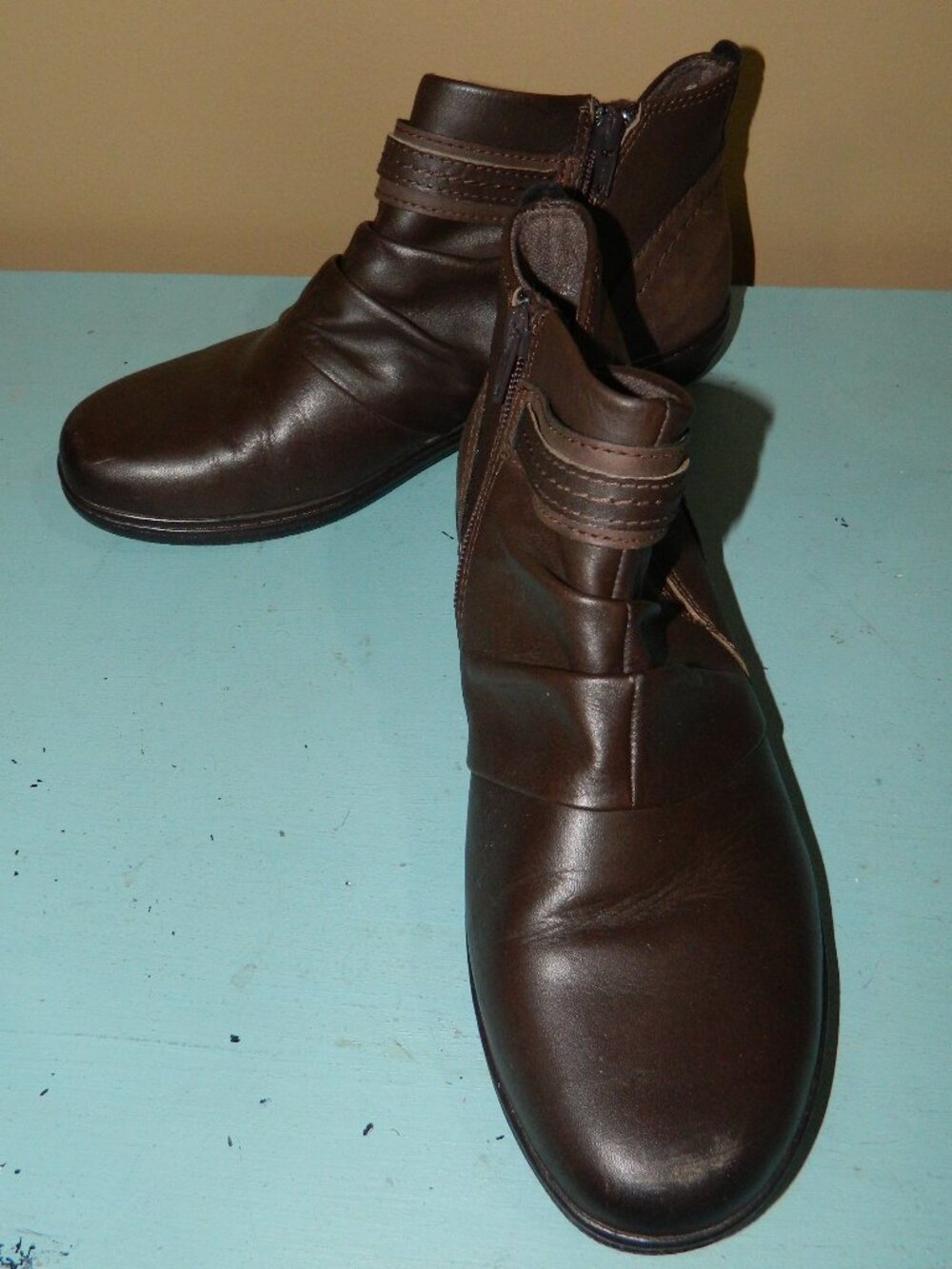 Earth Origins Women’s Glendale Gamila Boot Bark Size 8.5M